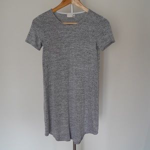 Aritzia Wilfred Free dress